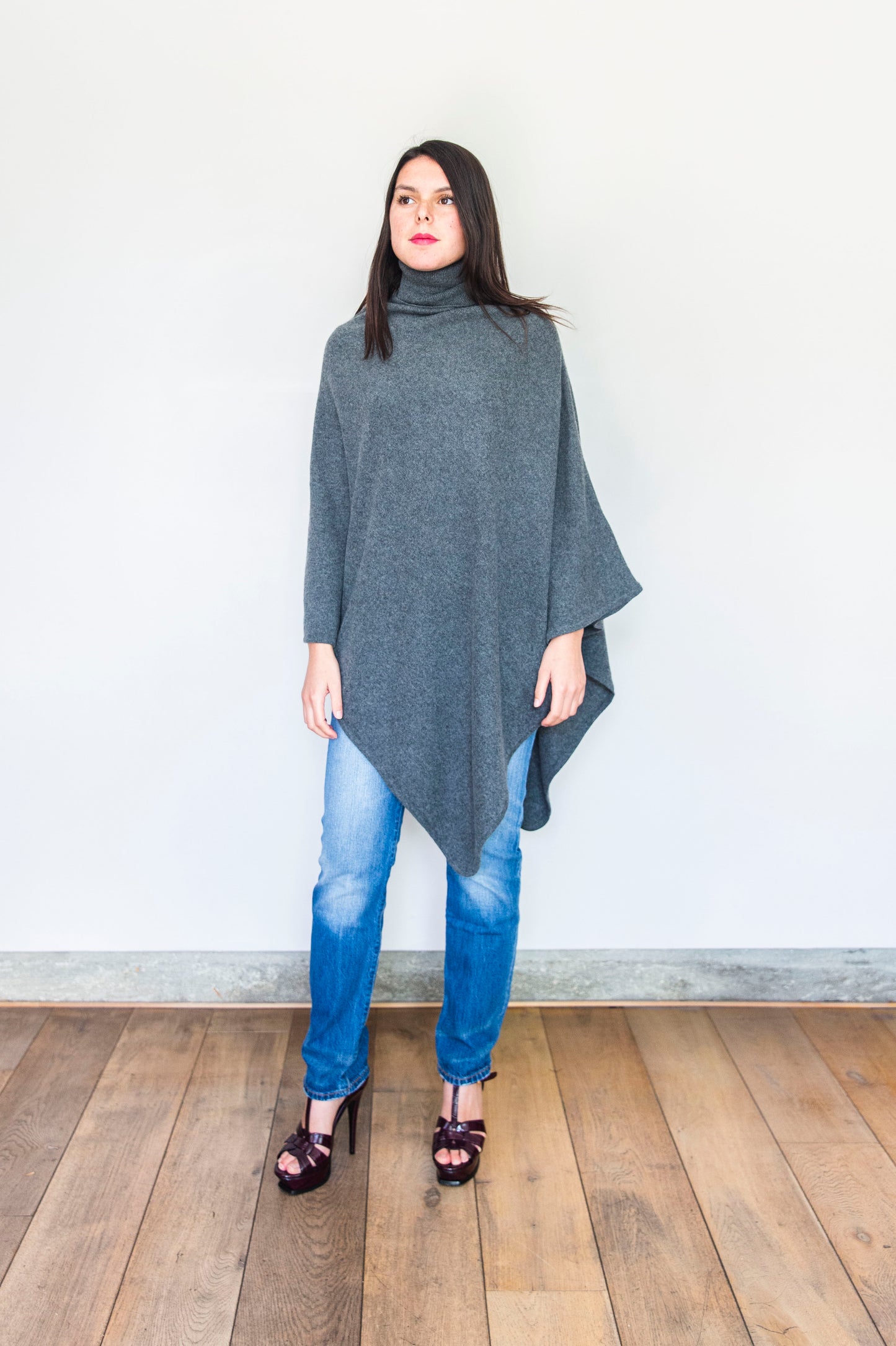 Poncho Nolwenn Gris