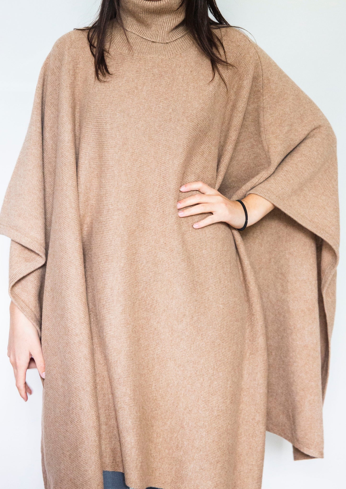 Poncho Julie Camel